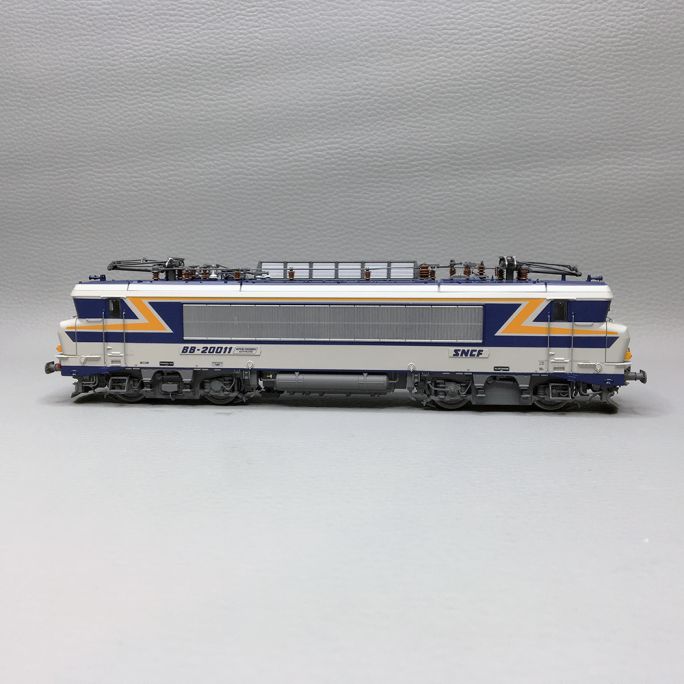 Locomotive electrique BB20011, SNCF, 3R AC digital, Ep. IV - LSMODELS 11699 - HO 1/87