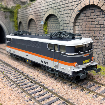 Locomotive électrique BB 9282, SNCF, 3R AC, Ep. IV/V - REE MB-205SAC - HO 1/87