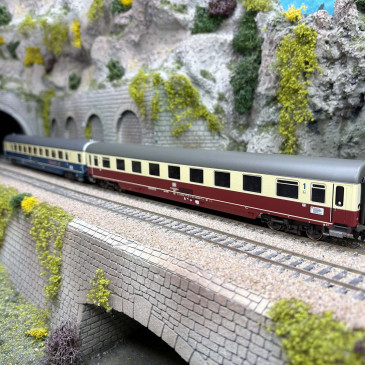 2 voitures voyageurs dont 1CL et 2CL, "FD Königssee" DB, Ep. IV - Marklin 43768 - HO 1/87