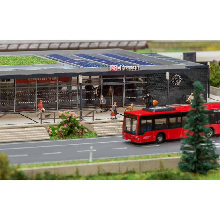 Grande gare moderne de Horrem - Faller 231724 - N 1/160