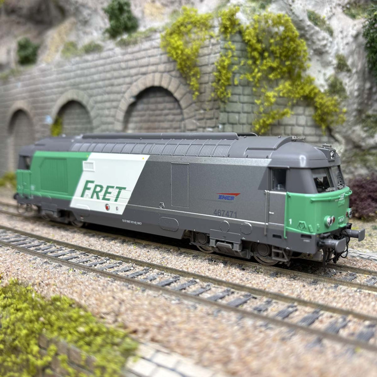 Locomotive diesel BB 467471, FRET, logo Casquette, SNCF - JOUEF HJ2342S