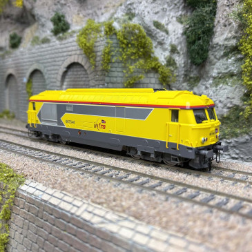 Locomotive diesel BB 667548, Infra, logo Carmillon, SNCF - JOUEF HJ2465S