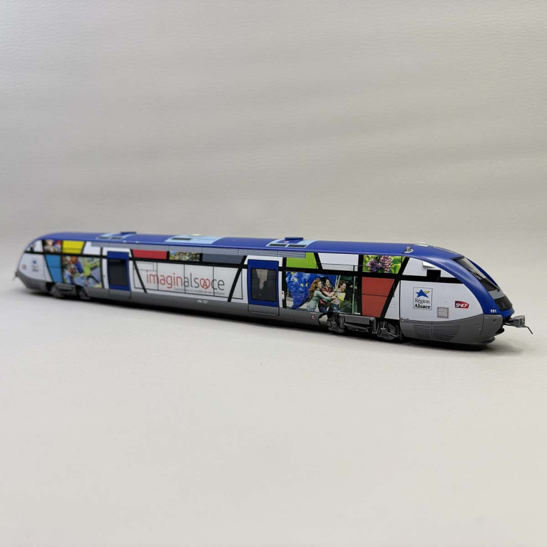 Autorail diesel X 73551 "Imaginalsace", SNCF - JOUEF HJ2436S