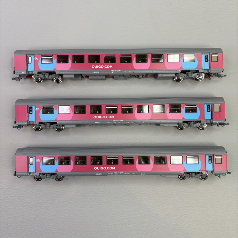 3 voitures Corail VTU B11tu, "OUIGO", SNCF - ROCO 6200025