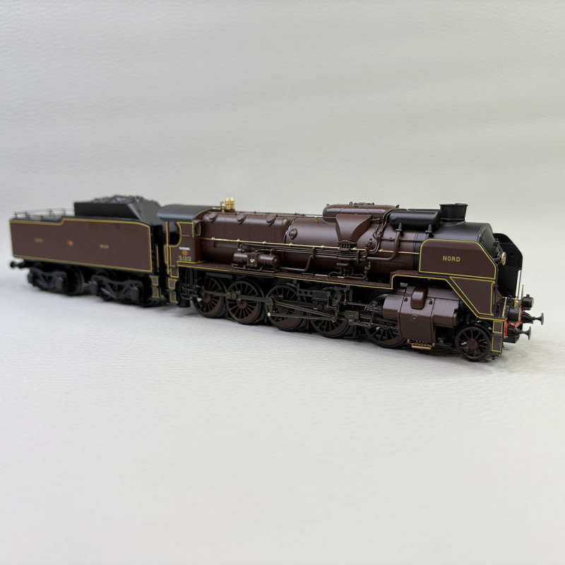 Locomotive à vapeur 5.1212 + tender 38.001, Valenciennes, Nord - R37 41200DS