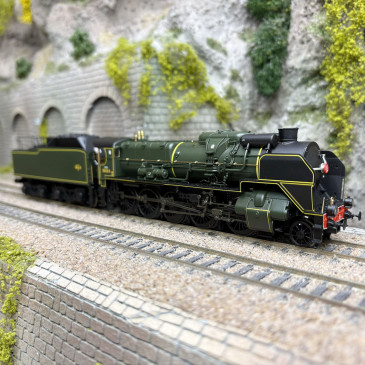 Locomotive à vapeur 2.150 B 8, Béthune, SNCF - R37 41202