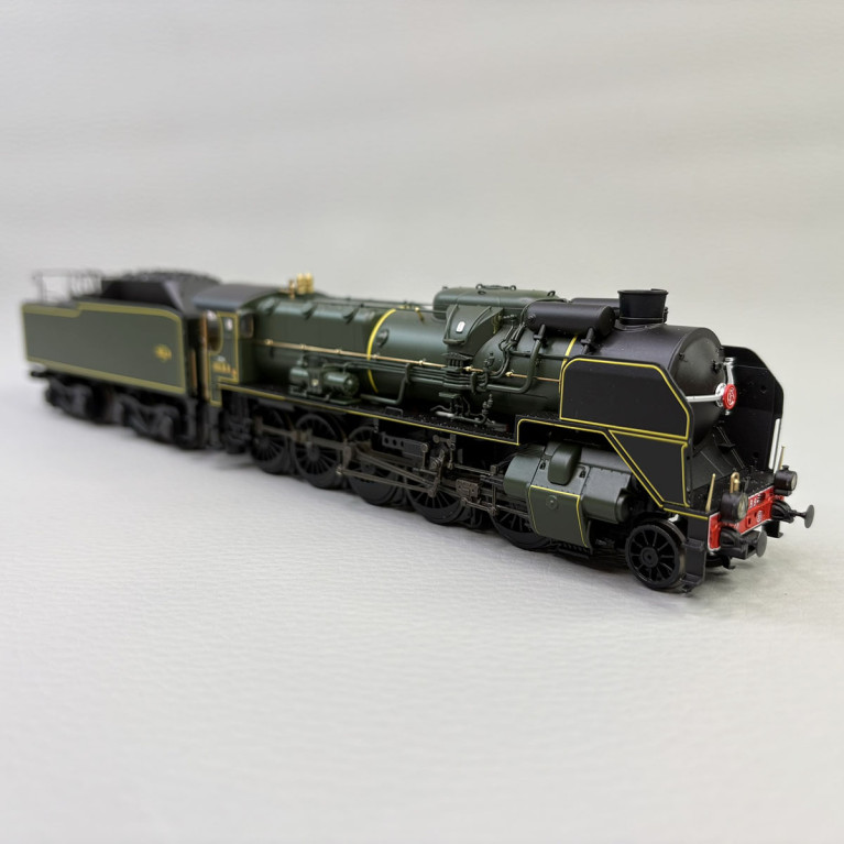 Locomotive à vapeur 2.150 B 8, Béthune, SNCF - R37 41202DS