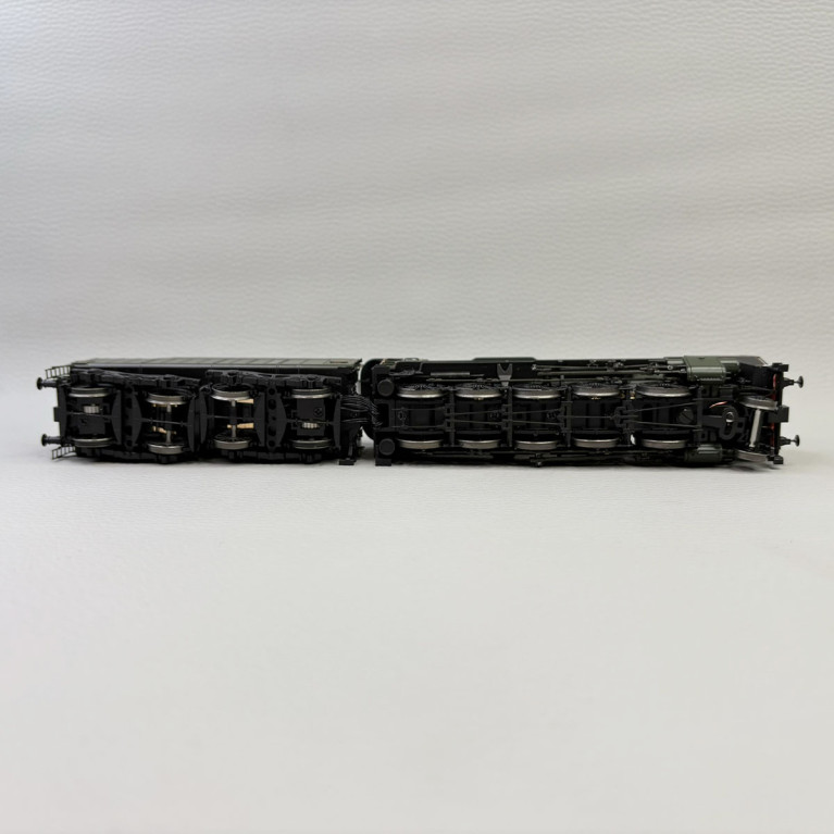 Locomotive à vapeur 2.150 P 100, Longueau, SNCF - R37 41204