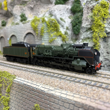 Locomotive à vapeur 2.150 P 100, Longueau, SNCF - R37 41204