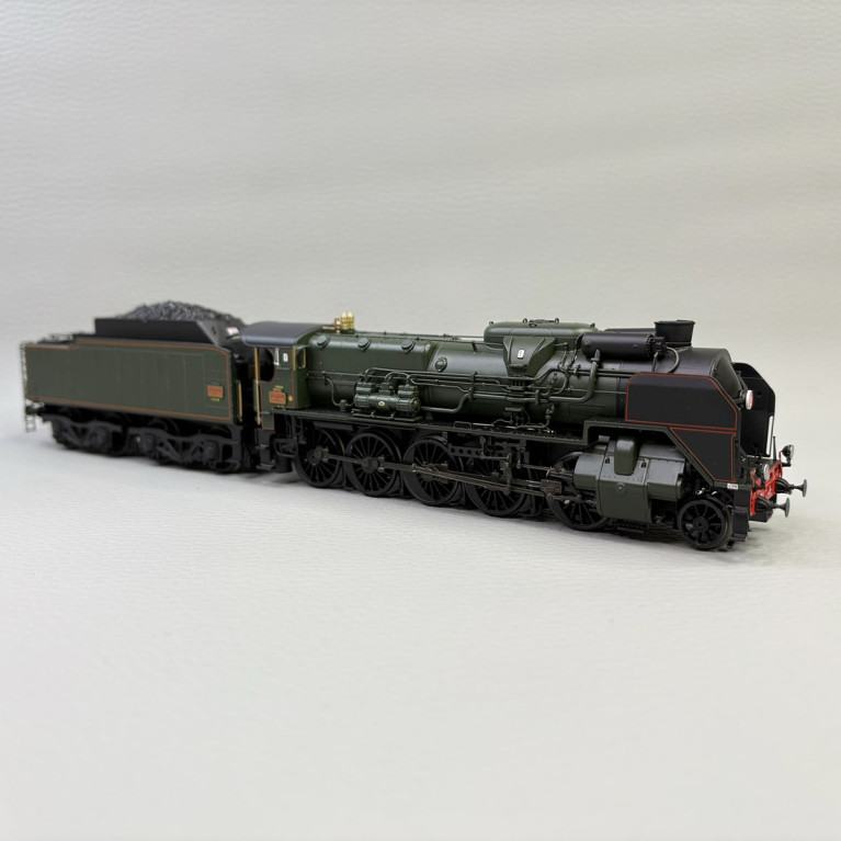 Locomotive à vapeur 2.150 P 100, Longueau, SNCF - R37 41204DS
