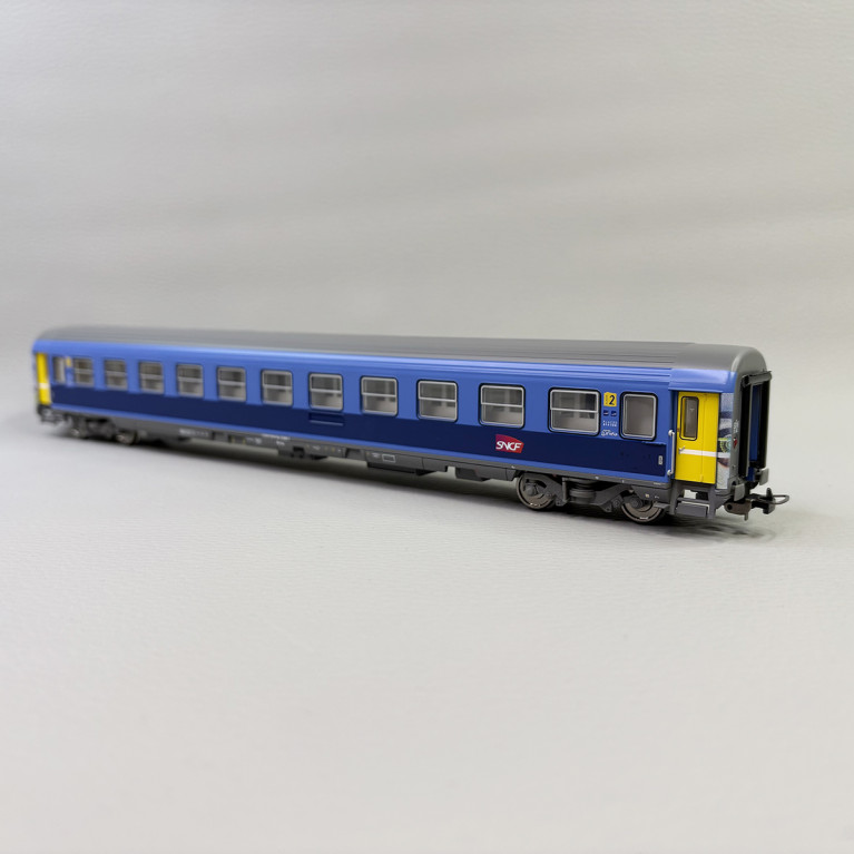 Voiture Corail Vu, 2CL "Lunéa", SNCF - PIKO 97135
