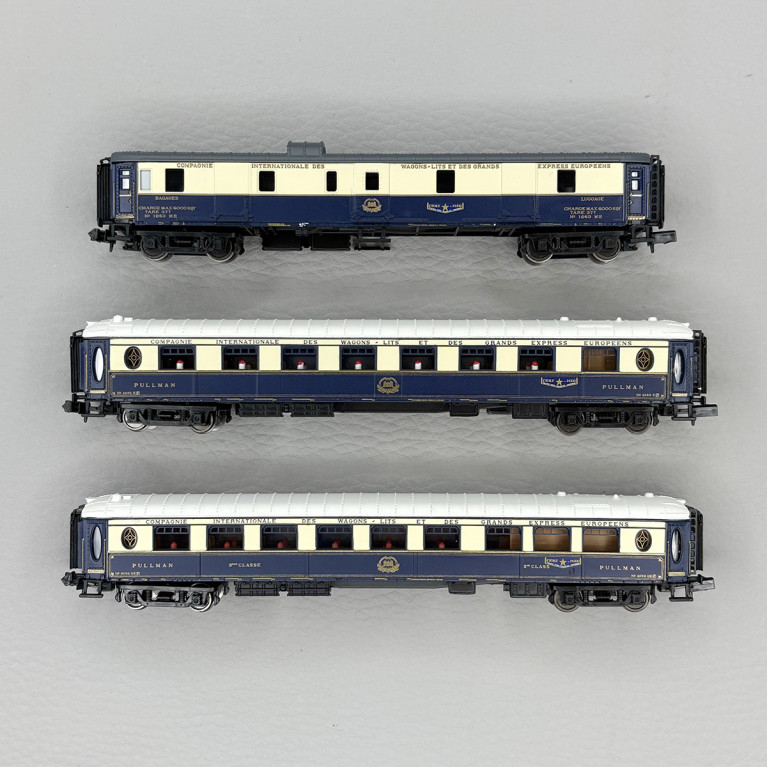 3 voitures "Etoile du Nord", CIWL - ARNOLD HN4488