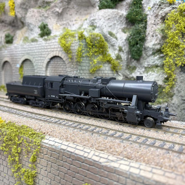 Locomotive à vapeur lourde 52 1400, DR - TRIX 25532