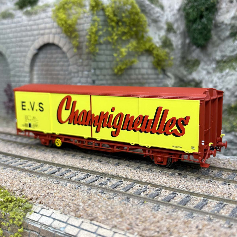 Wagon E.V.S. type Hs, "blanc neutre", SNCF - LSMODELS 30690