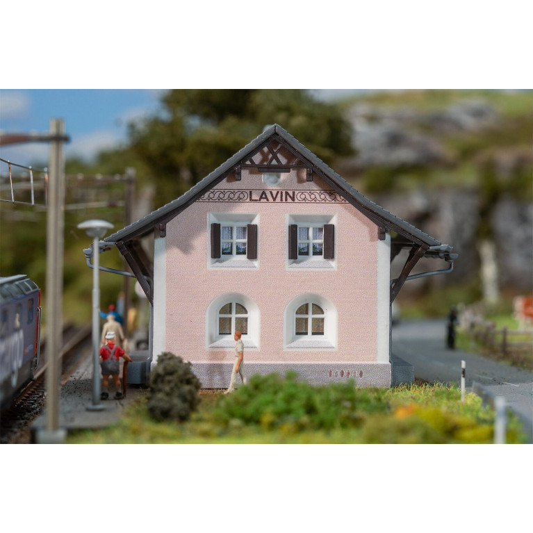 Petite gare de "Lavin" - Faller 212128