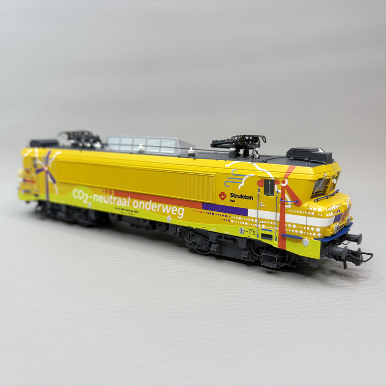 Locomotive électrique 1756 avec porte conteneurs, Strukton Rail - ROCO 7510117