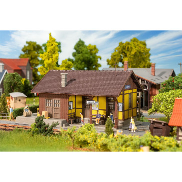 Petite gare d'Uderns  - FALLER 110137