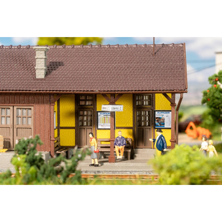 Petite gare d'Uderns  - FALLER 110137
