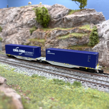 Wagon porte conteneurs Sggmrss 90, AEE - REE NW-328