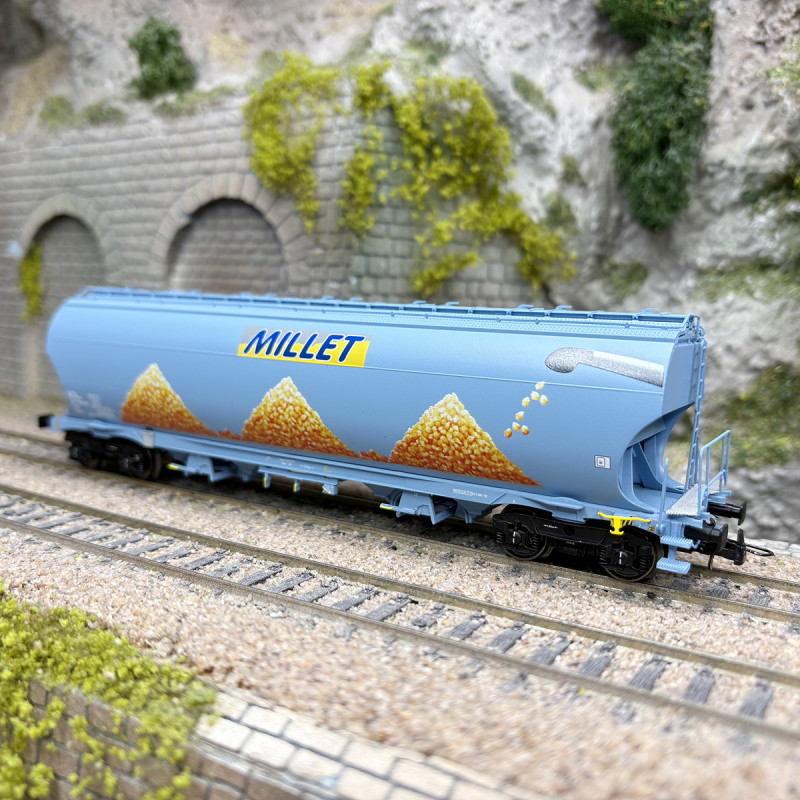Wagon trémie type Tagnpps, Nouveau logo, Millet - LSMODELS 30589