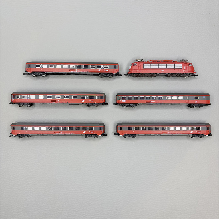 Train 6 éléments, EC 64 "Mozart", BR 103 + 5 voitures - MARKLIN 81282