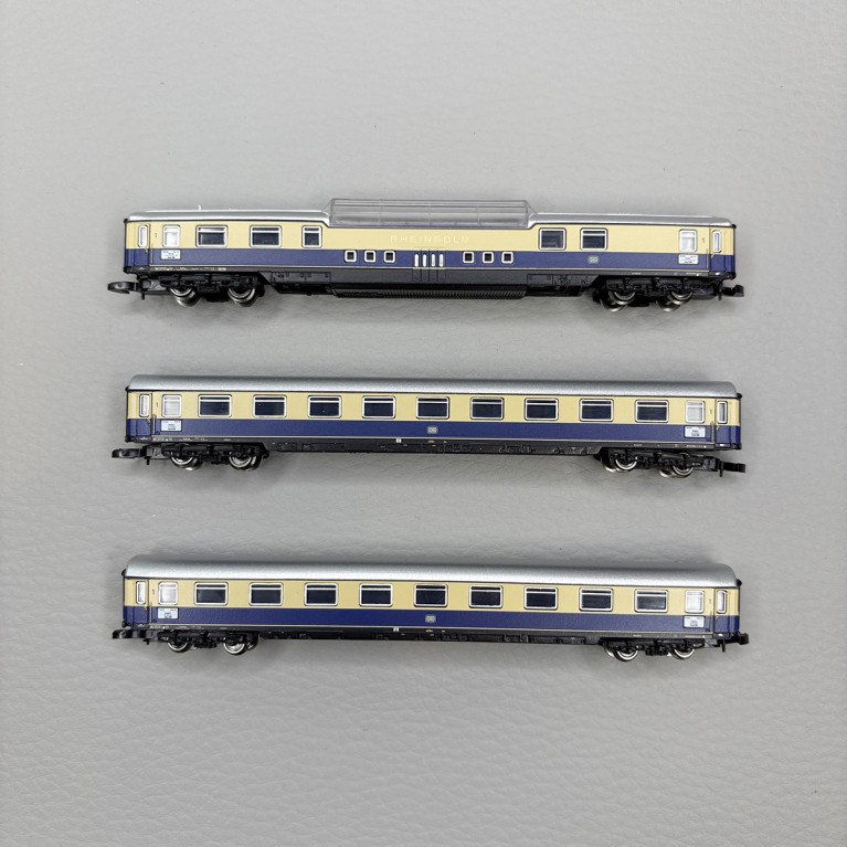 3 voitures du "Rheingold" 2, DB - MARKLIN 87266