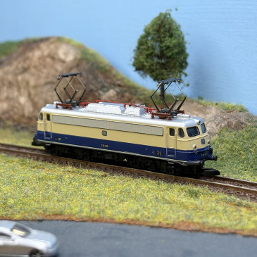 Locomotive électrique BR E 10.12 livrée "Rheingold" 2, DB - MARKLIN 88415