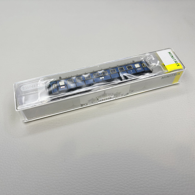 Voiture mixte type CCü, 3CL, DRG - MINITRIX 15325