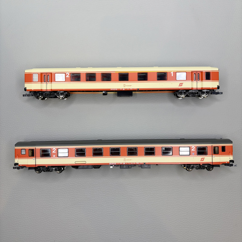 2 voitures, Bmpz 2CL et ABp mixte 1/2CL, "Arlberg Express", ÖBB - ROCO 6200079