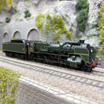 Locomotive à vapeur 2.150 P 104 + tender 34 P 450, Somain, SNCF, Ep. III - R37 41208 - HO 1/87