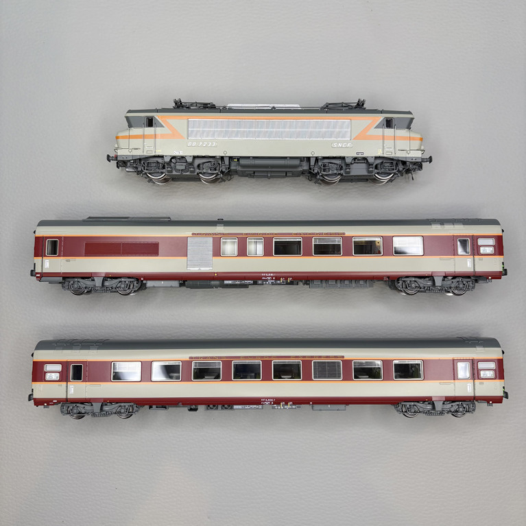 Coffret grand confort SNCF "Etendard" - LSMODELS 11004 - HO 1/87