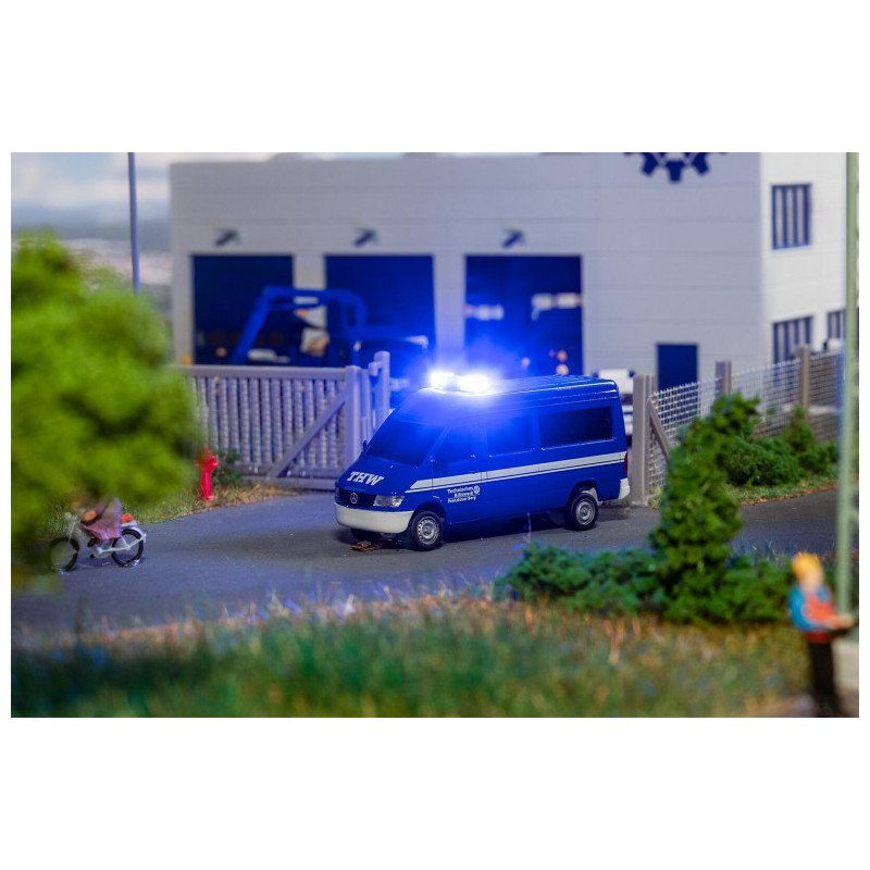 Mercedes Sprinter THW avec gyrophare, car system - FALLER 161427