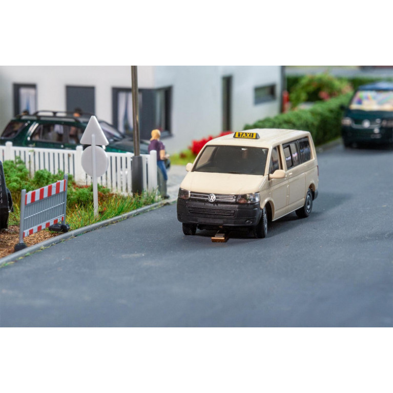 Volkswagen T5 Taxi (WIKING), car system - FALLER 161428