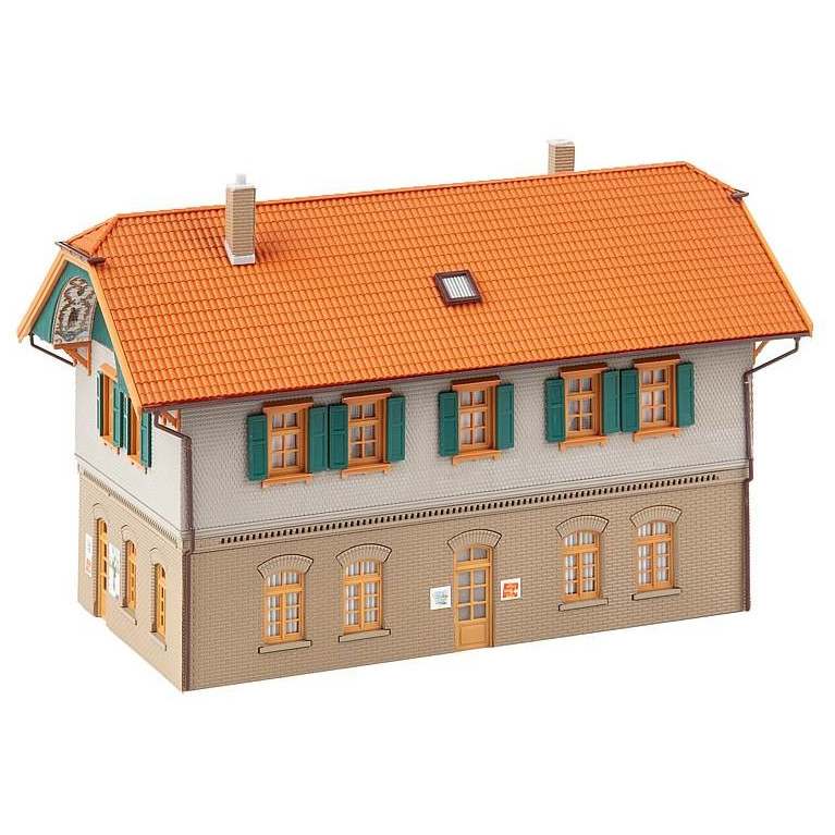 Maison d'habitation avec boutique villageoise  - Faller 130595