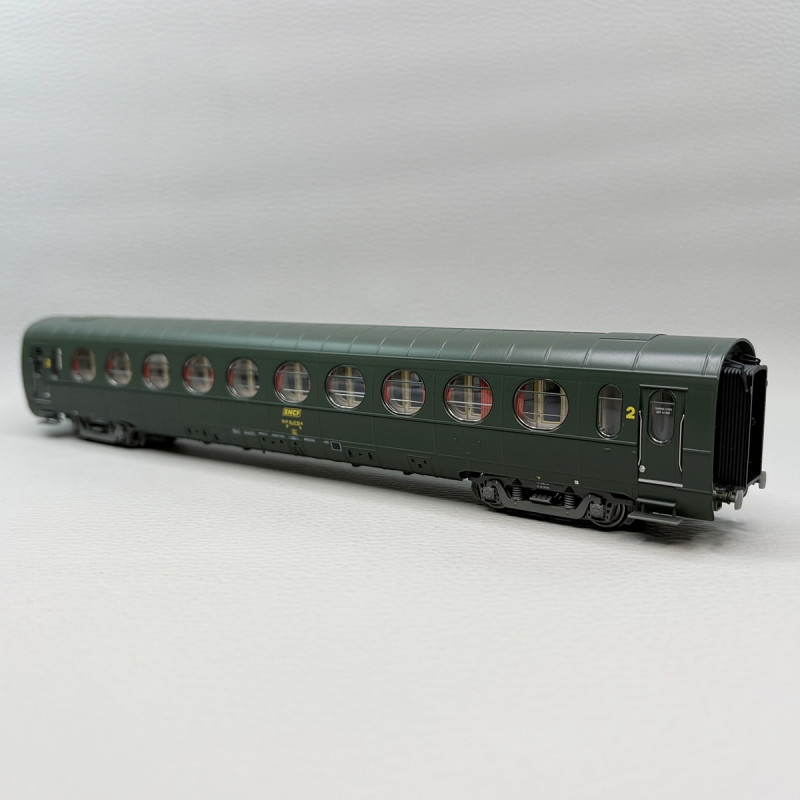 Voiture allégée "Saucisson", toit vert, B10, 2CL, SNCF - REE VB-502