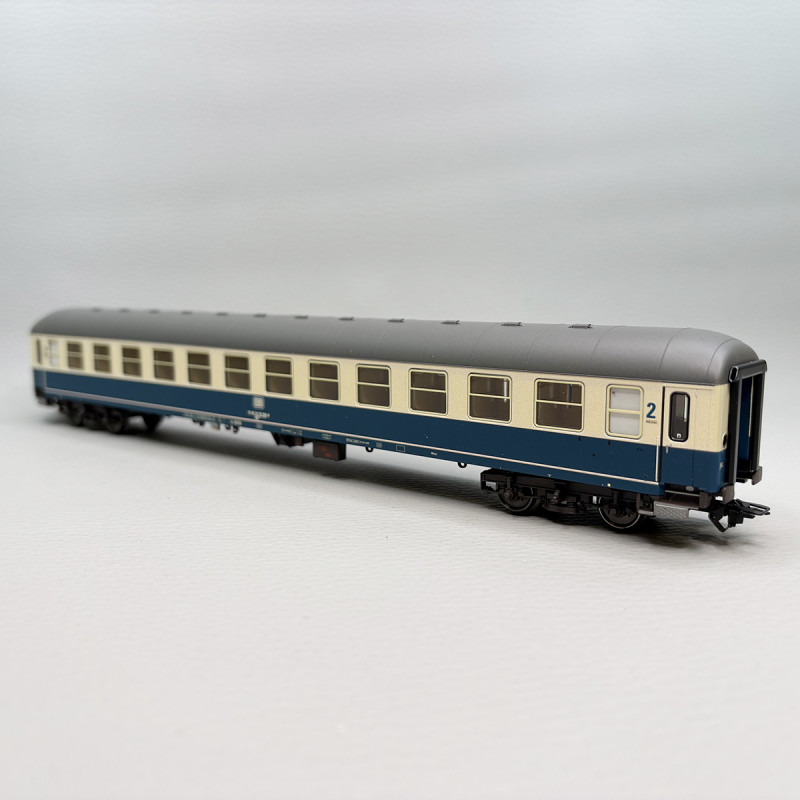 Voiture voyageurs type Bm 234, 2CL, DB - MARKLIN 43925