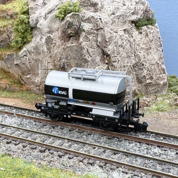 Wagon citerne type Zs, "KVG", DB AG, Ep. V - MINITRIX 18971 - N 1/160