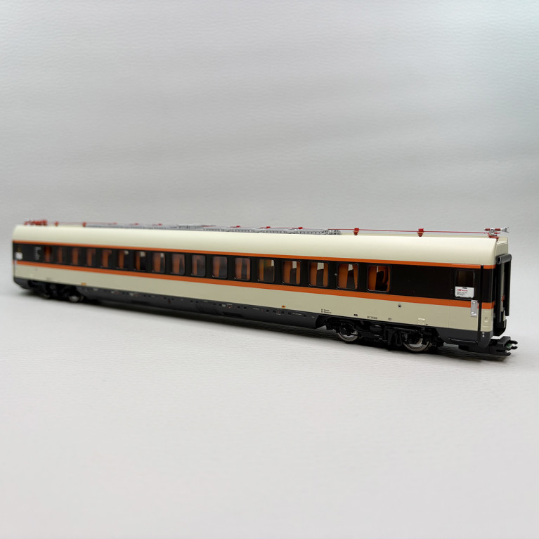 Voiture ET 404, IC Albrecht Dürer / Hermes, Intercity, DB - LSMODELS 16004 DC