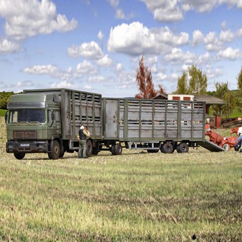 Transporteur Bétaillère Berlier Cirque Jean Richard, échelle HO (1/87), Neuf