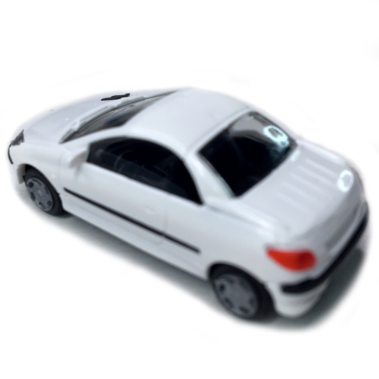 Peugeot 206 coupé, blanche - SAI 2189 - HO 1/87