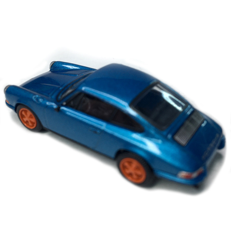 Porsche 911 Bleu léger métallisé "restomod", 1964 - BREKINA 16237