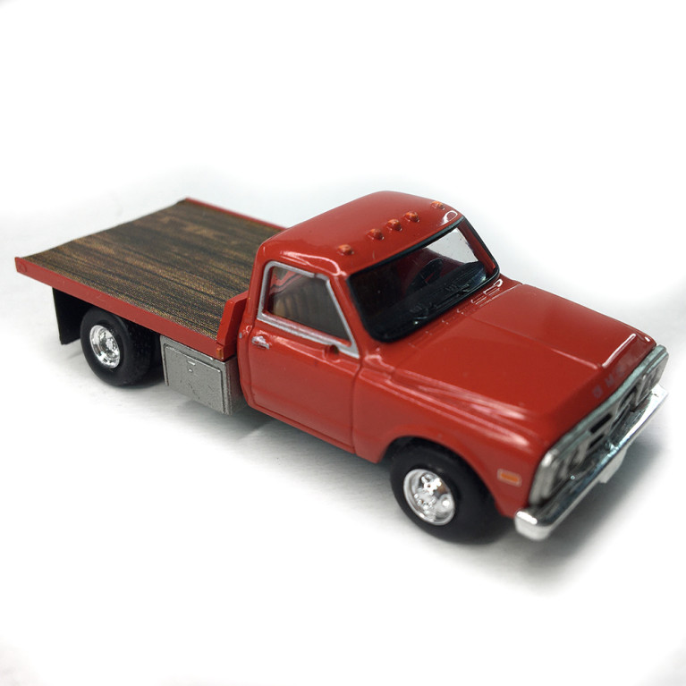GMC Sierra Grande platform, rouge, 1968 - BREKINA 19670 - HO 1/87