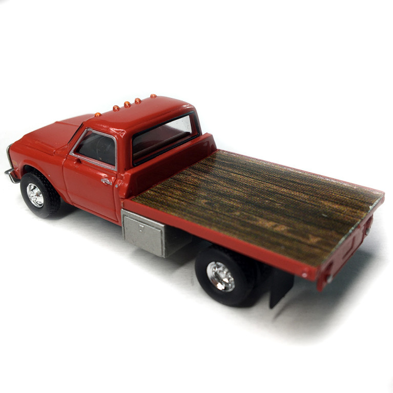 GMC Sierra Grande platform, rouge, 1968 - BREKINA 19670 - HO 1/87