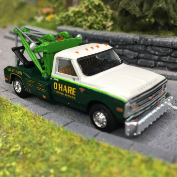 CHEVROLET C30 dépanneuse "O'Hare", vert/blanc, 1968 - BREKINA 19666 - HO 1/87