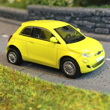 FIAT 500e jaune, 2020 - PCX870562 - HO 1/87