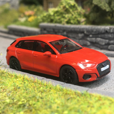 Audi A3 Sportback(8Y), rouge métallisé, 2020 - PCX870558 - HO 1/87