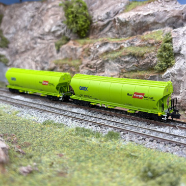 2 wagons trémies parois rondes "Rail Cargo Group", GATX, Ep. VI - ARNOLD HN6707 - N 1/160