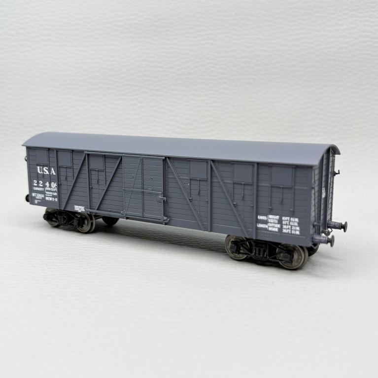 Wagon couvert TP, 4 portes, gris, USA - REE WB-914