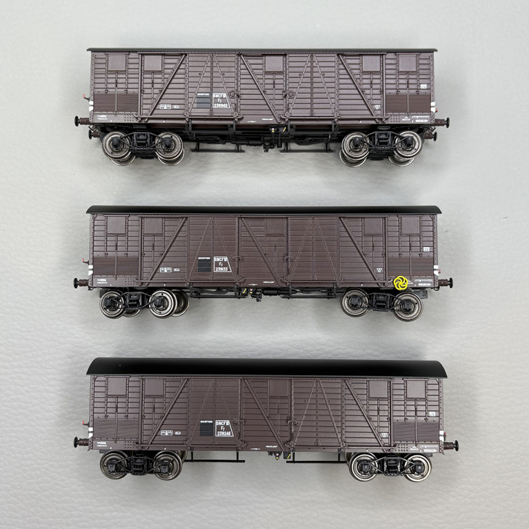 3 wagons couverts Primeurs TP, 4 portes, SNCF - REE WB-910
