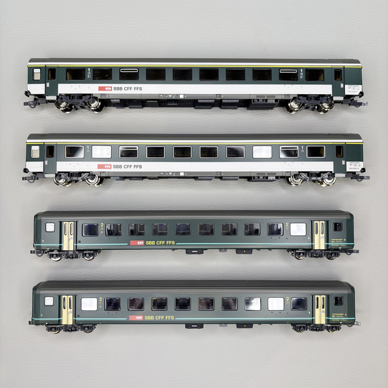 4 voitures 2CL EW-II et 1CL EW-IV, "Interregio 1617, SBB - ROCO 620091